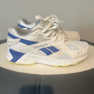 Reebok Aztrek Size 8.5